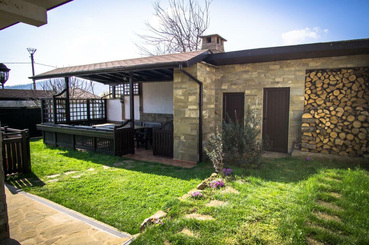 Villa Pri Shtarkela Brodilovo Exteriér fotografie